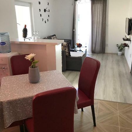 Apartmán Apartman Djordje 1 Budva Exteriér fotografie